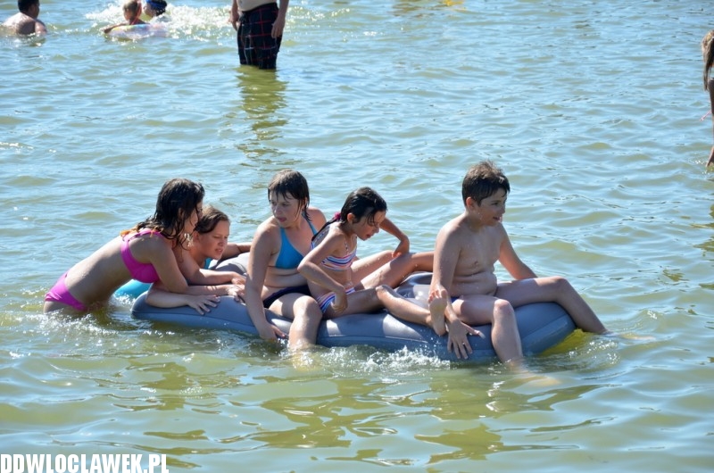 Plaża nad jeziorem Choceńskim podczas zlotu