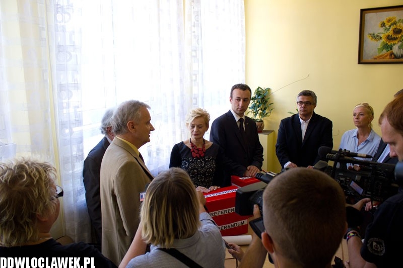 Będzie referendum? Dziś złożono podpisy włocławian
