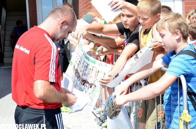 Piłkarze Lechii Gdańsk rozdawali autografy