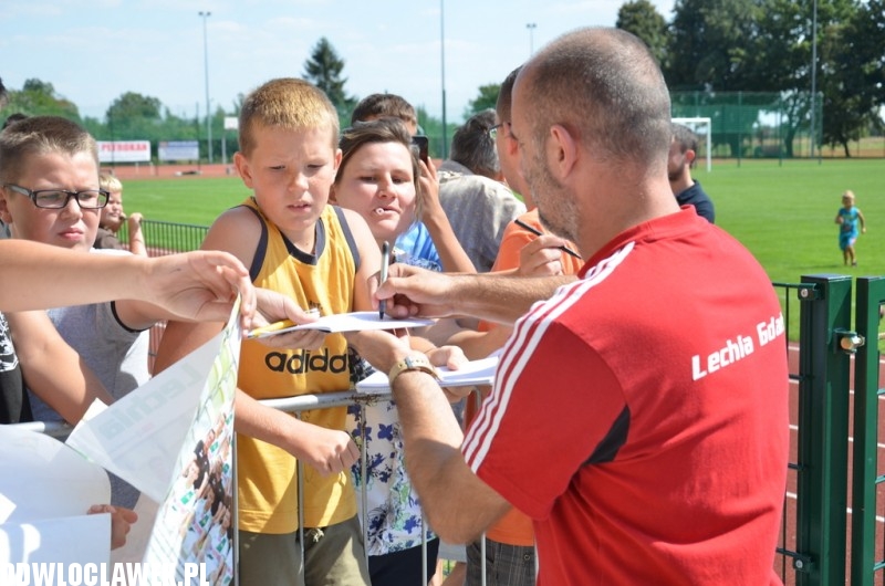 Piłkarze Lechii Gdańsk rozdawali autografy