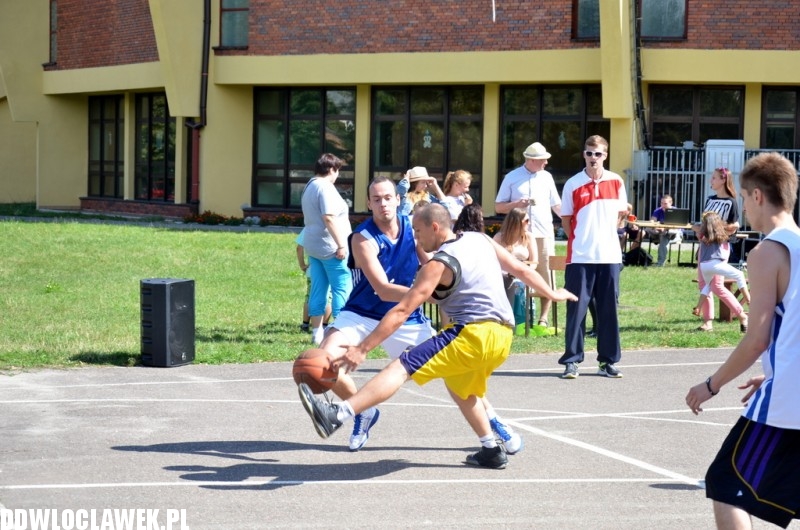 II Mini Turniej Stretballa na boisku przy Ostrowskiej