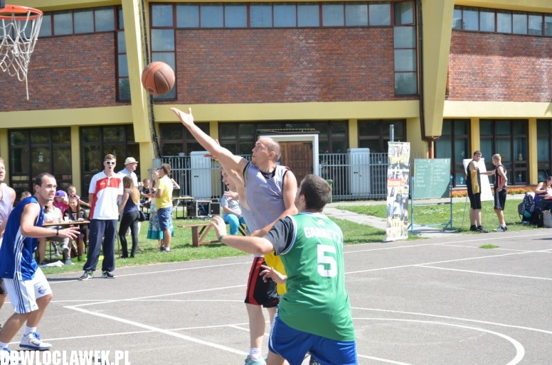 II Mini Turniej Stretballa na boisku przy Ostrowskiej