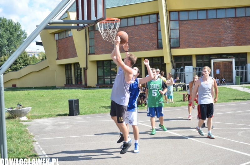 II Mini Turniej Stretballa na boisku przy Ostrowskiej