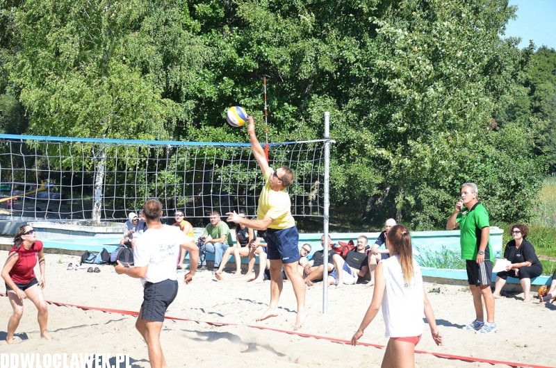 Automobile Torino Cup na plaży nad jeziorem