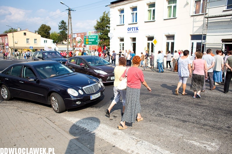 Mieszkańcy zablokowali ruch w Brześciu Kujawskim