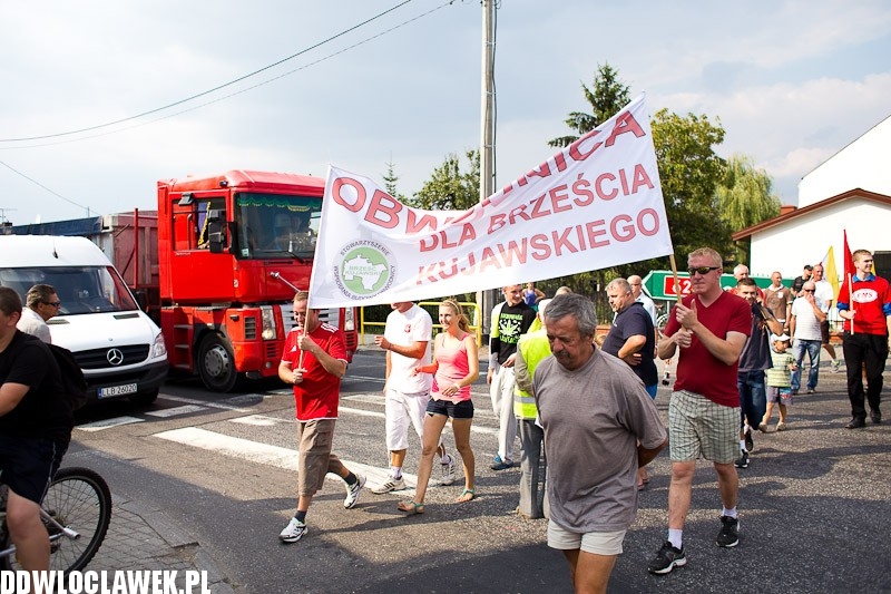 Mieszkańcy zablokowali ruch w Brześciu Kujawskim