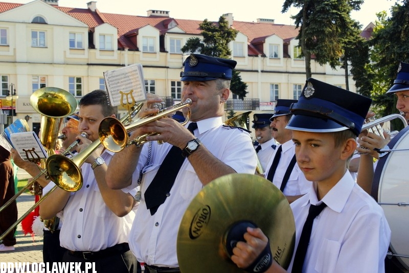 Myśliwi wyszli na ulice Włocławka!