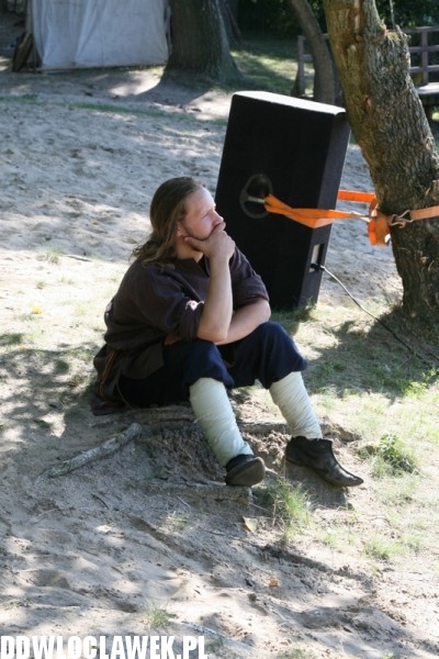 Wikingowie i Słowianie na plaży w Kikole