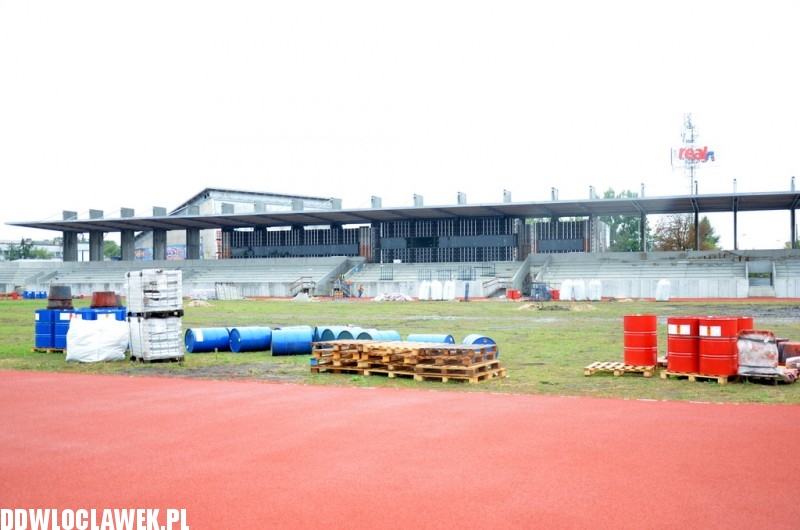 Trwają prace związane z przebudową stadionu OSiR