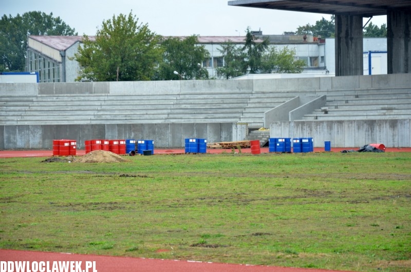 Trwają prace związane z przebudową stadionu OSiR