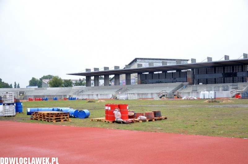 Trwają prace związane z przebudową stadionu OSiR