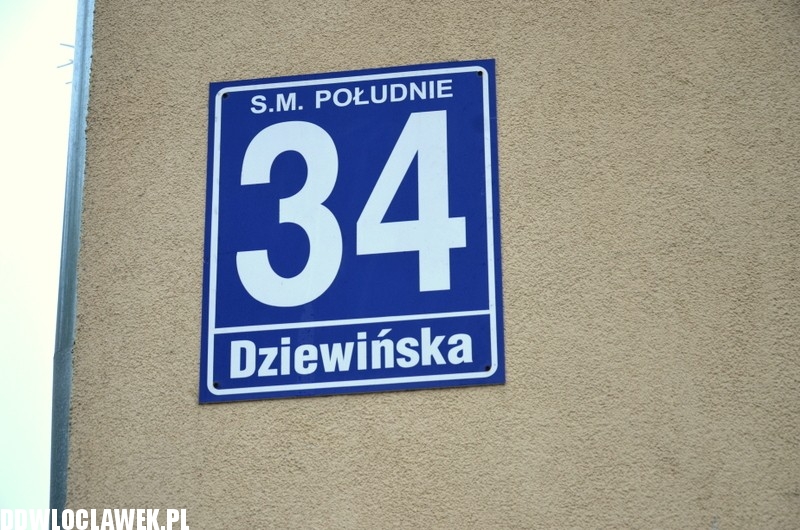 Dewastacja bloku przy ul. Dziewińskiej