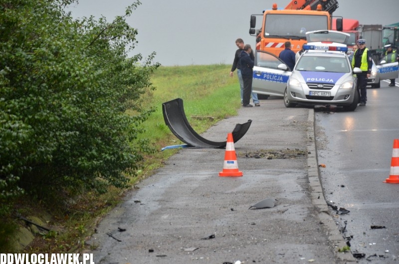 Zderzenie tira z ciężarówką na zaporze wodnej