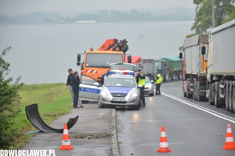 Zderzenie tira z ciężarówką na zaporze wodnej