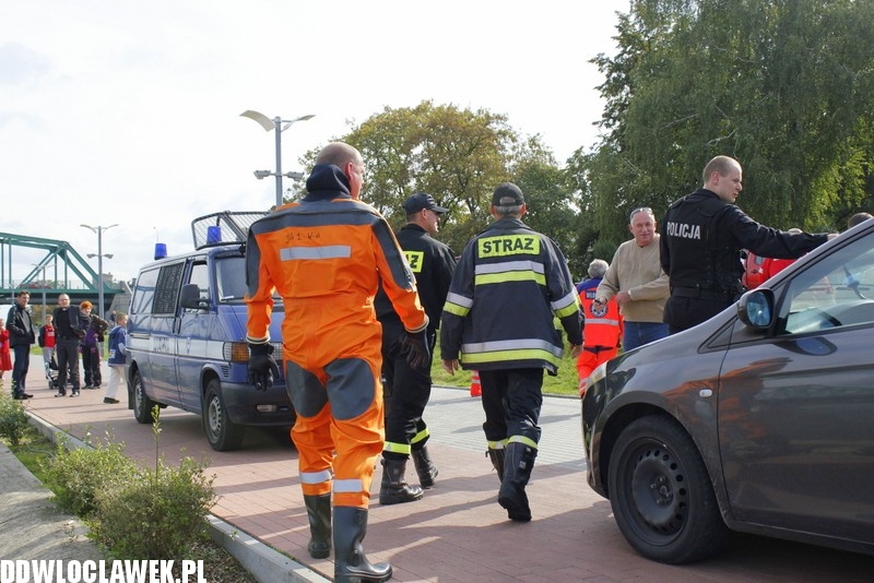 Desperat skoczył z mostu do Wisły