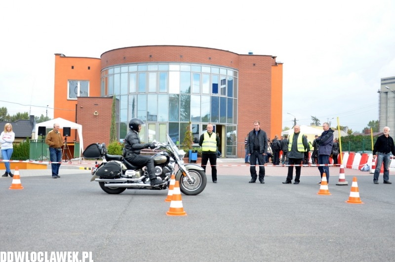 Wypadek na rondzie Falbanka - symulacja
