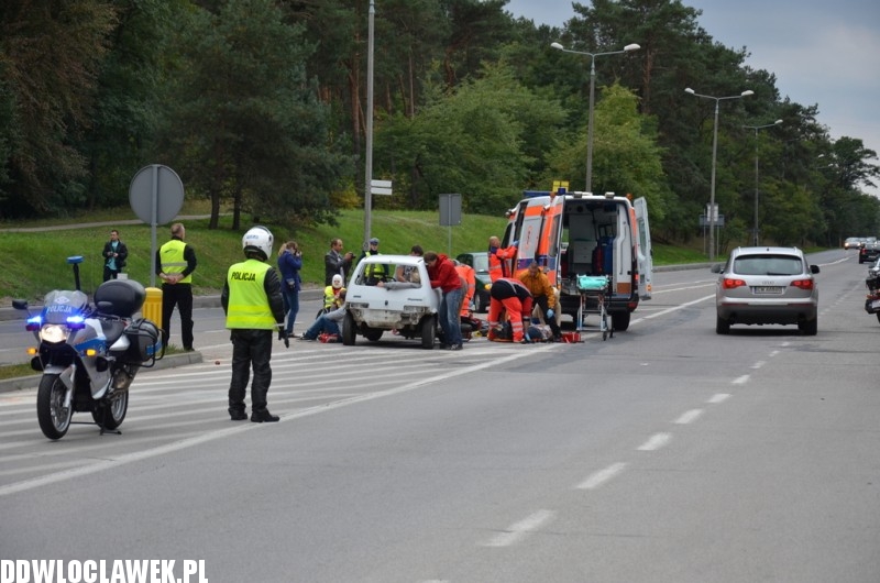 Wypadek na rondzie Falbanka - symulacja