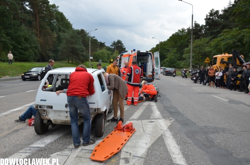 Wypadek na rondzie Falbanka - symulacja