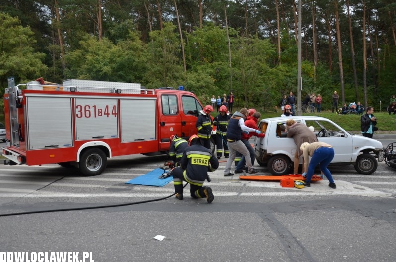 Wypadek na rondzie Falbanka - symulacja