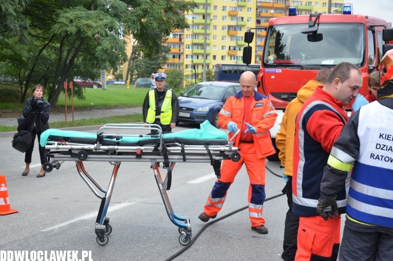 Wypadek na rondzie Falbanka - symulacja