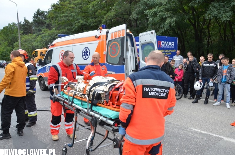 Wypadek na rondzie Falbanka - symulacja