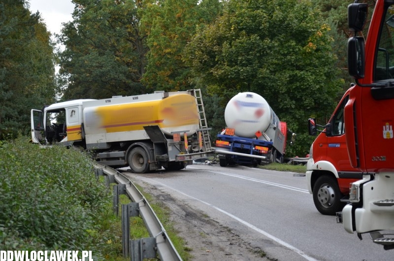 Zderzenie dwóch tirów pod Włocławkiem