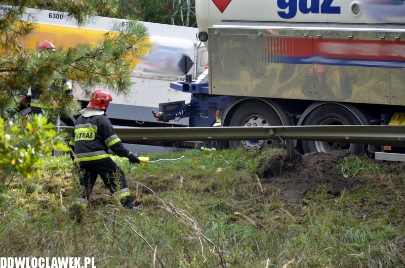 Zderzenie dwóch tirów pod Włocławkiem