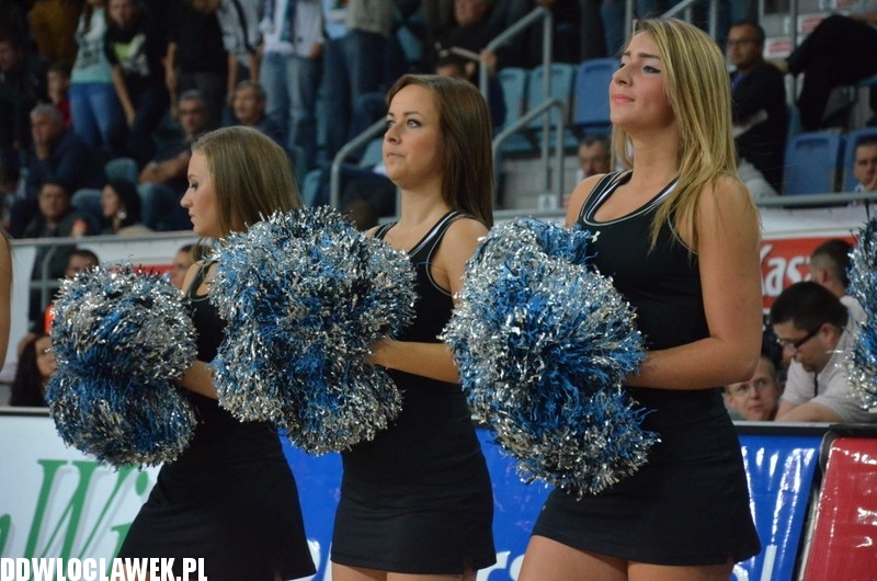 KBC: Pierwszy występ Anwil Dance Team