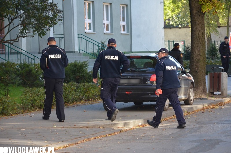 Alarm bombowy we włocławskim gimnazjum