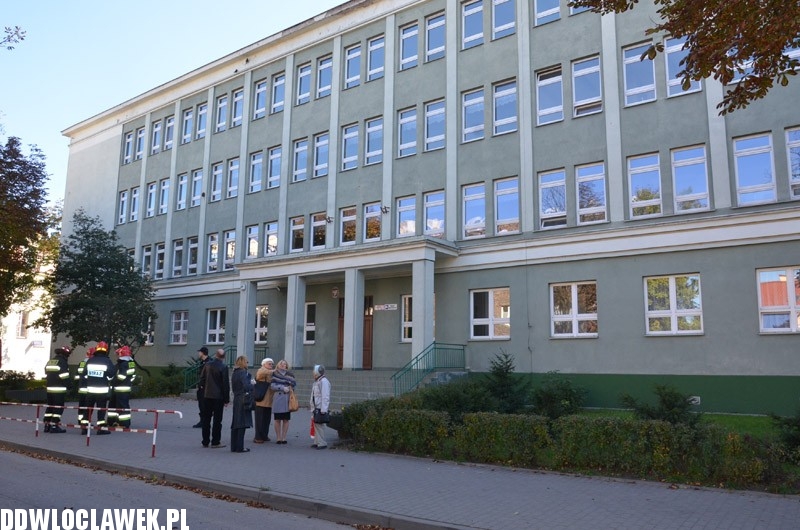 Alarm bombowy we włocławskim gimnazjum