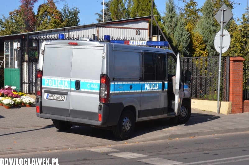 Zuchwały złodziej złapany przez przechodniów