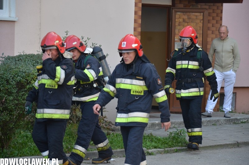 Pożar w bloku przy ul. Dziewińskiej
