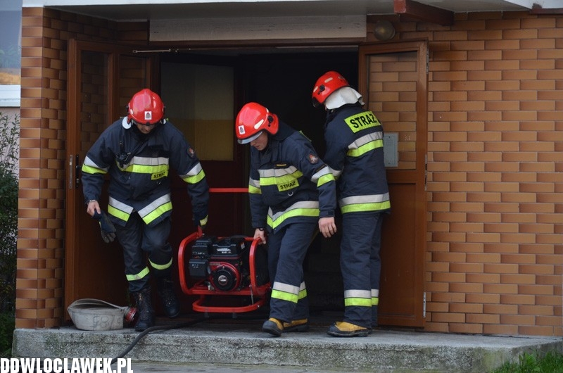 Pożar w bloku przy ul. Dziewińskiej