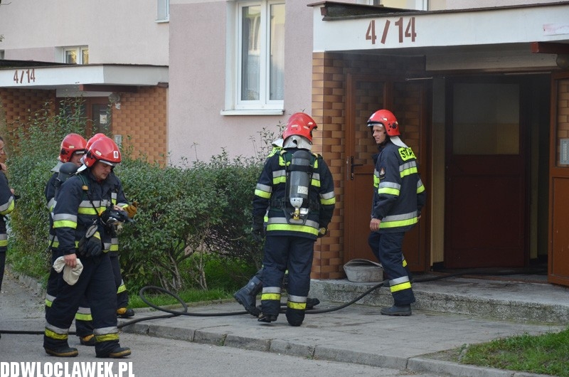 Pożar w bloku przy ul. Dziewińskiej