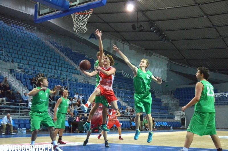 Koszykarskie derby: AKM - TKM II Włocławek