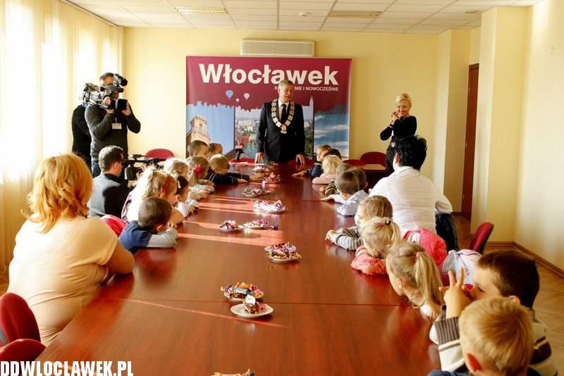 Dzieci z PP nr 9 spotkały się dziś z prezydentem