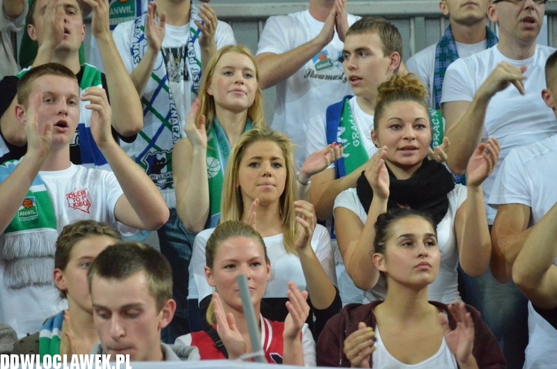 Kibice podczas meczu Anwilu z Asseco