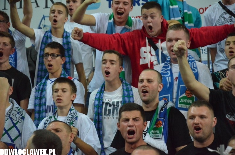 Kibice podczas meczu Anwilu z Asseco