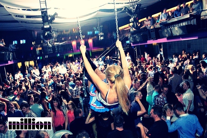 Weekend we Włocławku 19.10 Million Club