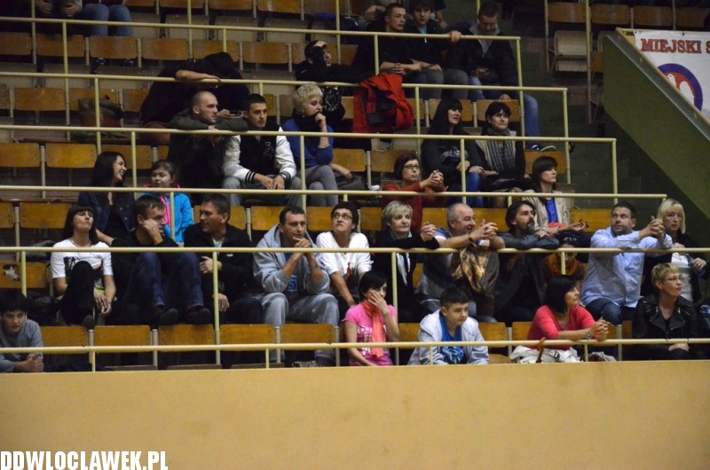 Mecz derbowy juniorów: AKM - TKM