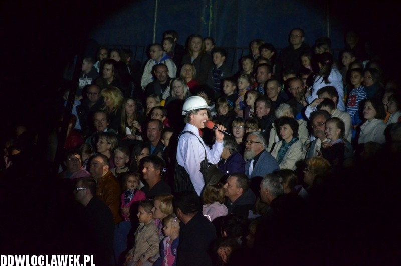 Cyrkowe show Fabryka śmiechu