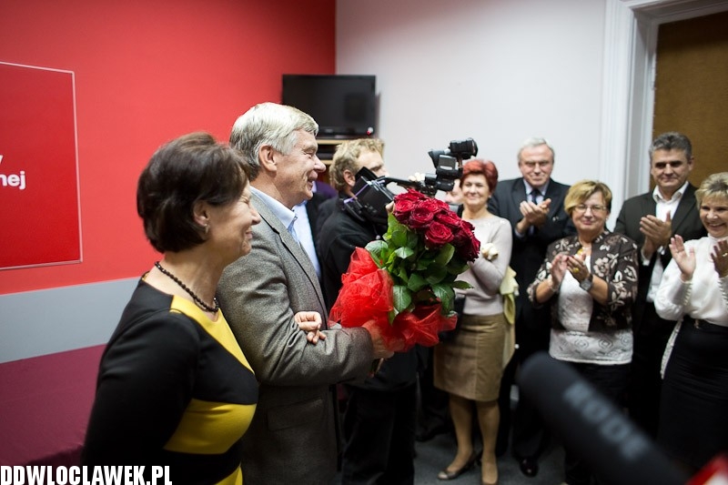 Wieczór referendalny w siedzibie SLD