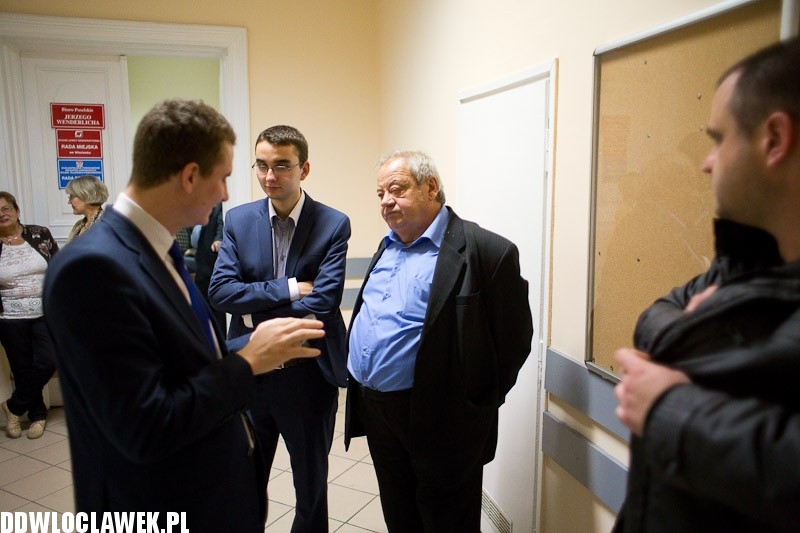Wieczór referendalny w siedzibie SLD