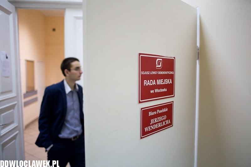 Wieczór referendalny w siedzibie SLD