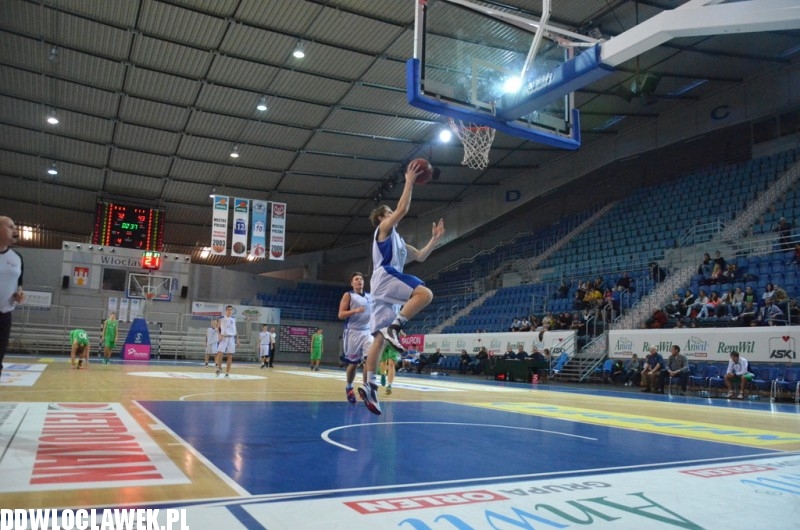 Derby w lidze juniorów: TKM - AKM