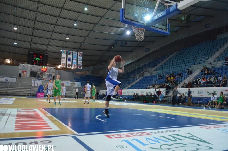 Derby w lidze juniorów: TKM - AKM