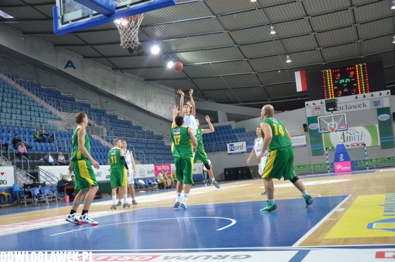 III liga: TKM Włocławek - KK Świecie