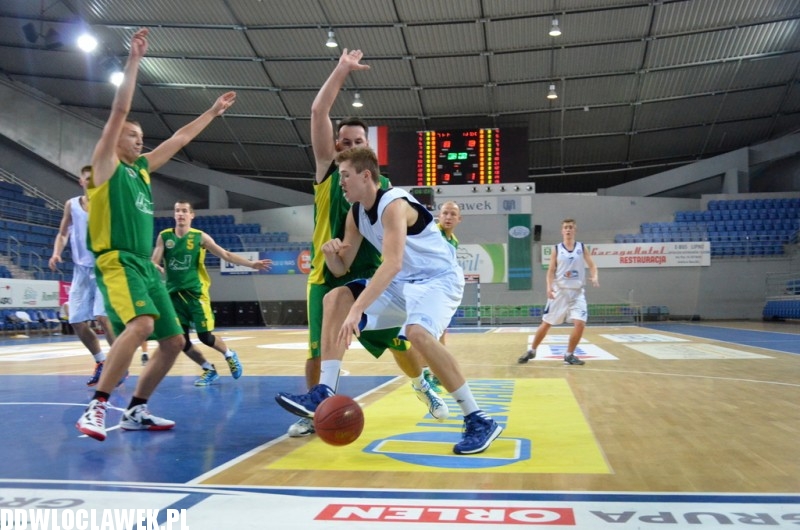III liga: TKM Włocławek - KK Świecie