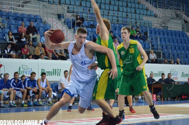 III liga: TKM Włocławek - KK Świecie