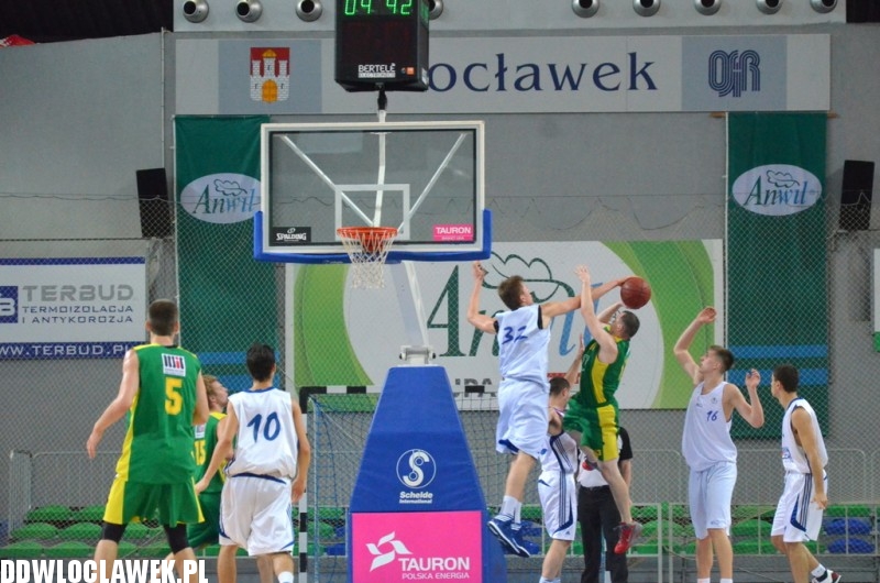 III liga: TKM Włocławek - KK Świecie